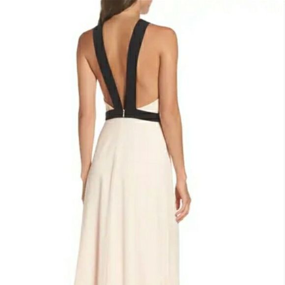 Jill Stuard Crepe Gown - Picture 4 of 11